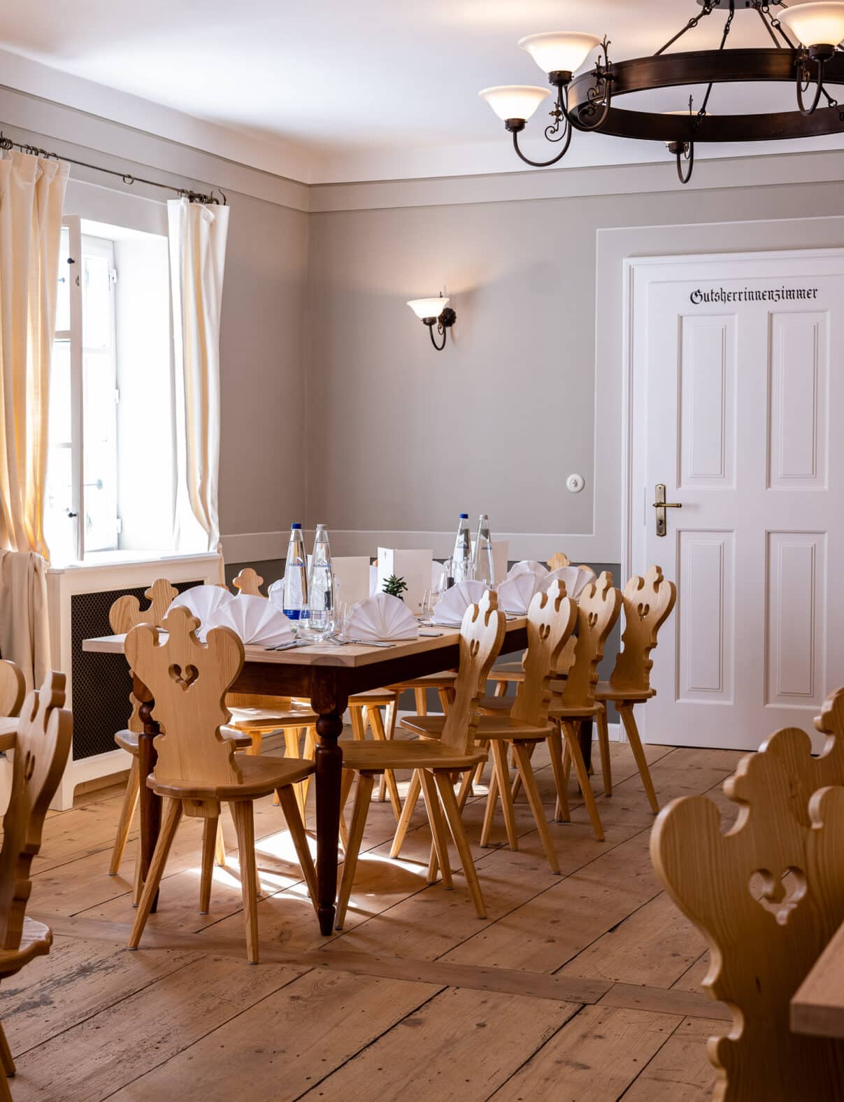 Stiftungsgut Freiham Gasthaus zum Gustl