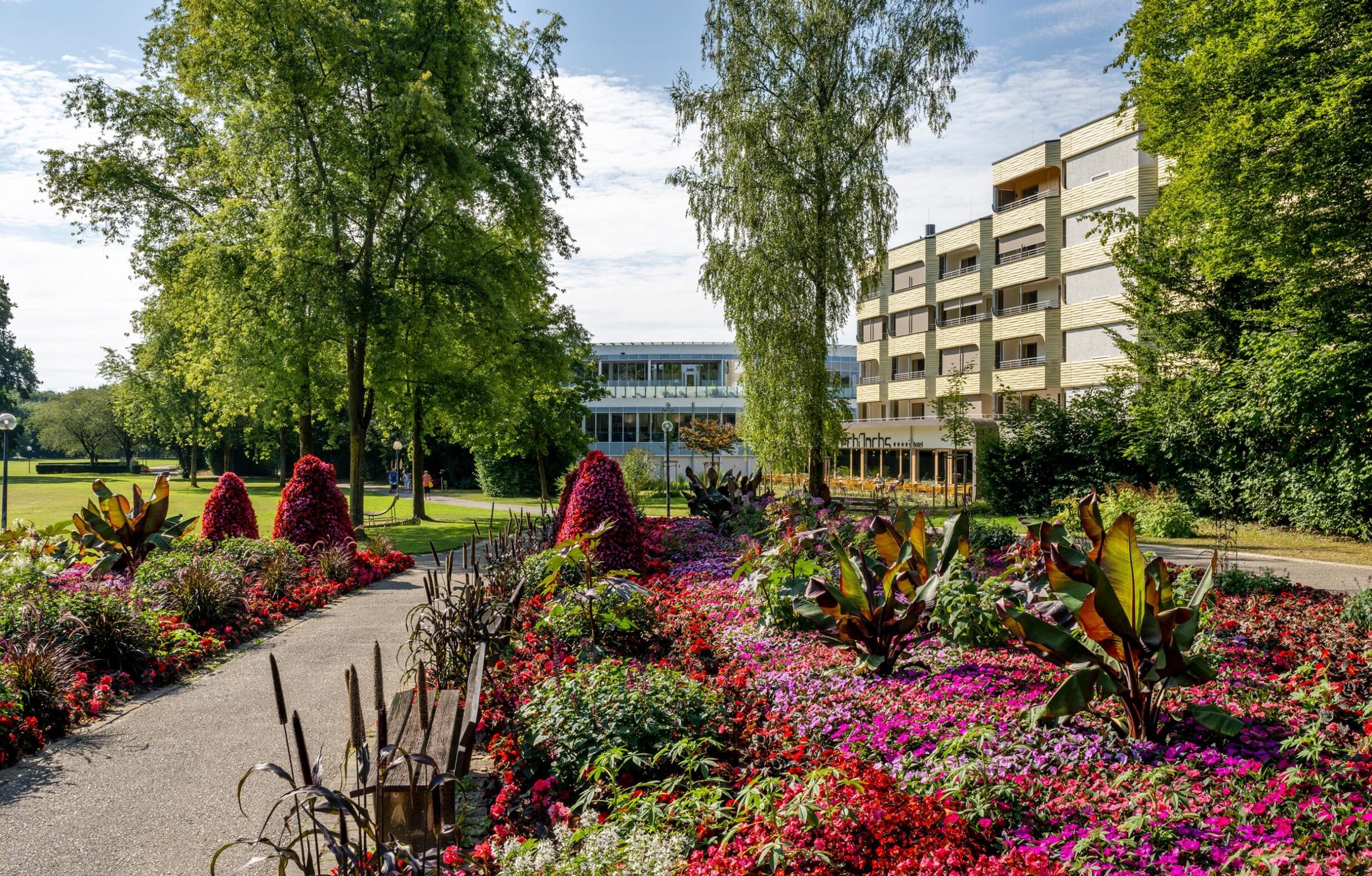 frechdachs-hotel-außenansicht-24